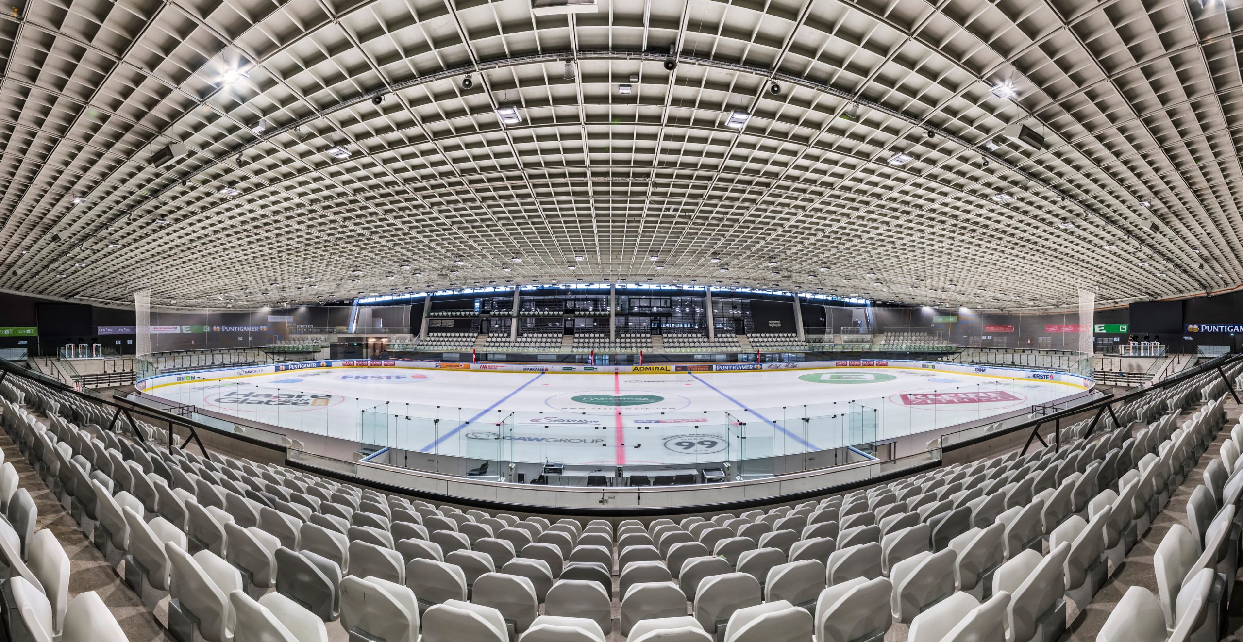 web-Merkur-Eisstadion-Panorama-©MCG,-Krug
