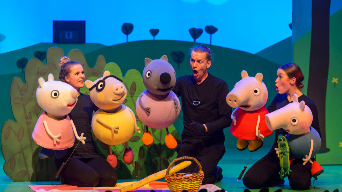 Peppa Pig Live! – Die Überraschungsparty 006_Copyright_TheateraufTour_Fotograf_Wim Lanser